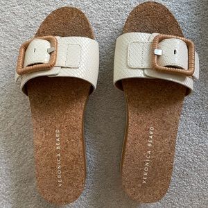 VERONICA BEARD PLATFORM SANDALS